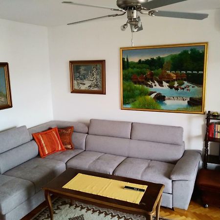 Apartment Doris Primošten Eksteriør bilde